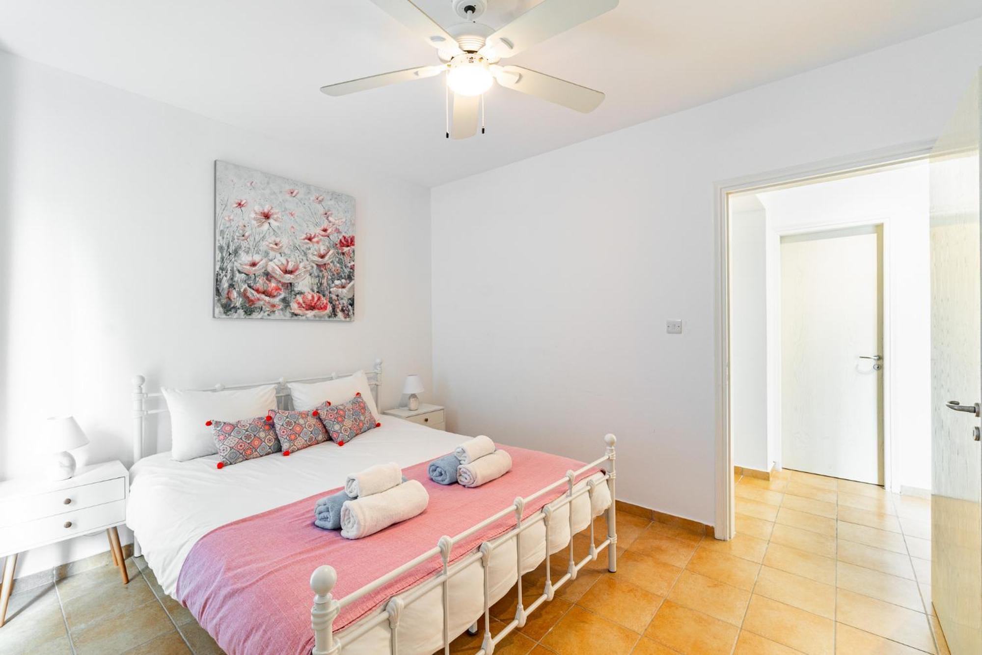 Beach Front Villa Mer Blu By Ezoria Villas Coral Bay Extérieur photo