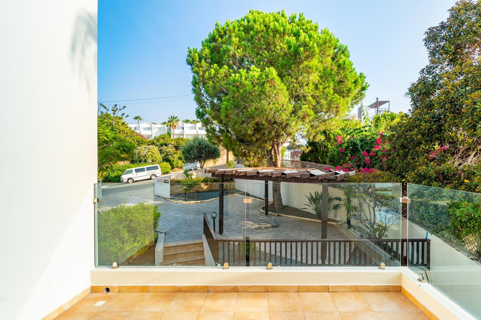 Beach Front Villa Mer Blu By Ezoria Villas Coral Bay Extérieur photo